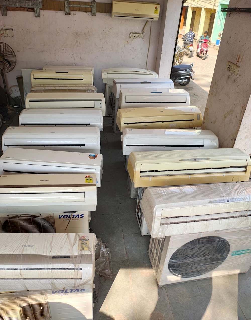 R K refrigeration & electronics,Air conditioners