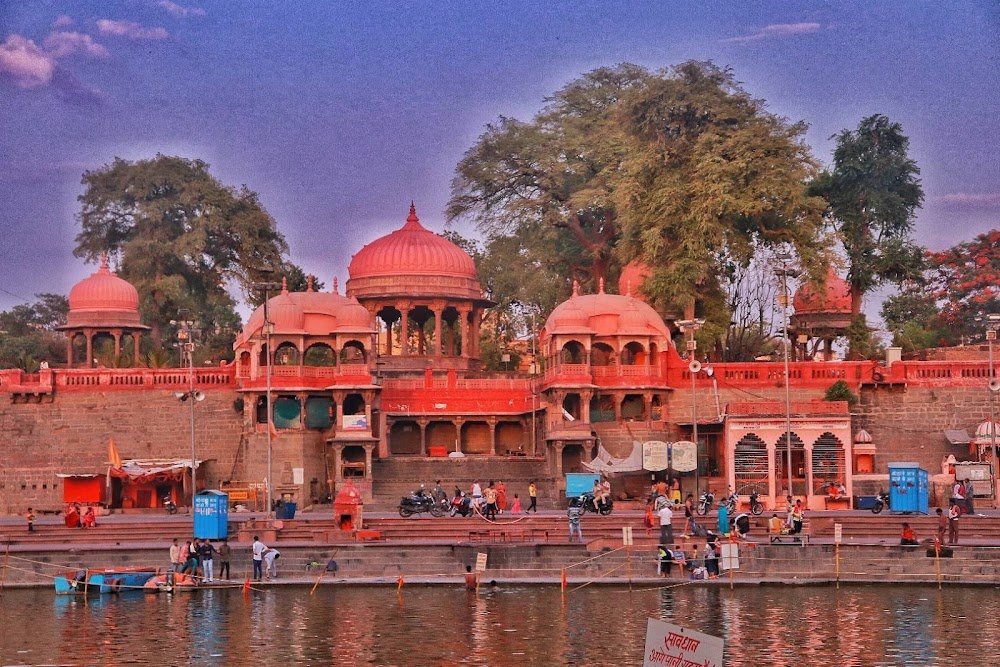 Shri Ram Ghat