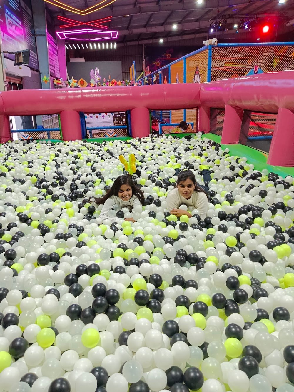 Flying Rabbit Trampoline & Adventure Park