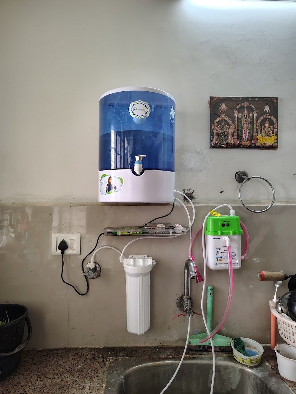 AIRCON Refrigeration Feel tha chill