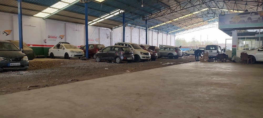 Munna auto garage