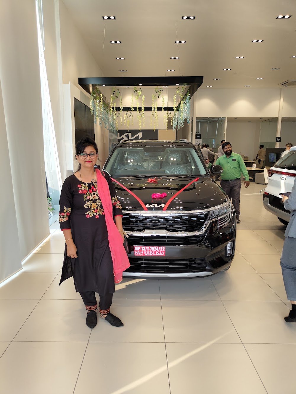 Kia Car Showroom -Shri Kia Ujjain