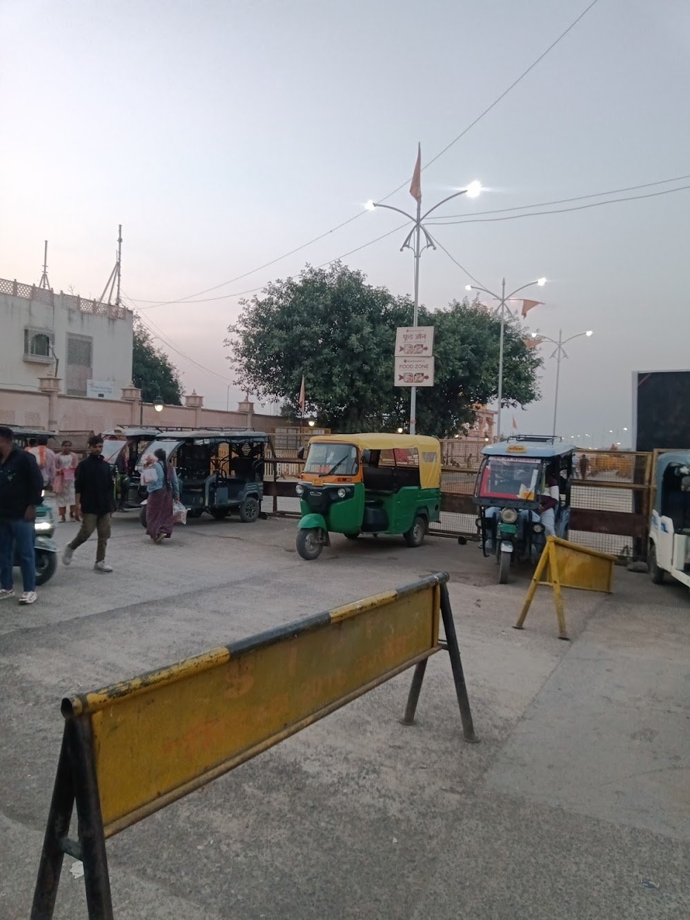 No 1 Auto Wala Ujjain