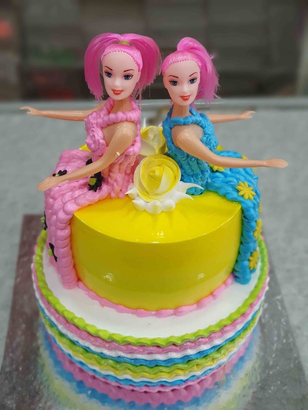New Shipra Bakery