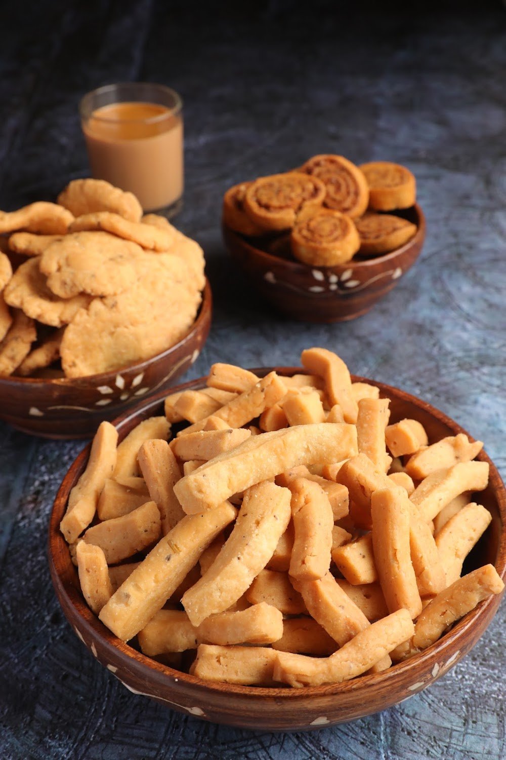 Ajju Vijju namkeen / meltin bakery