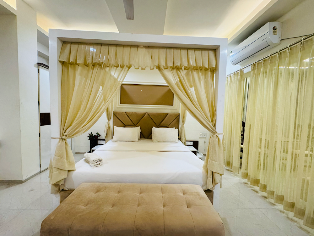 Hotel shree palace