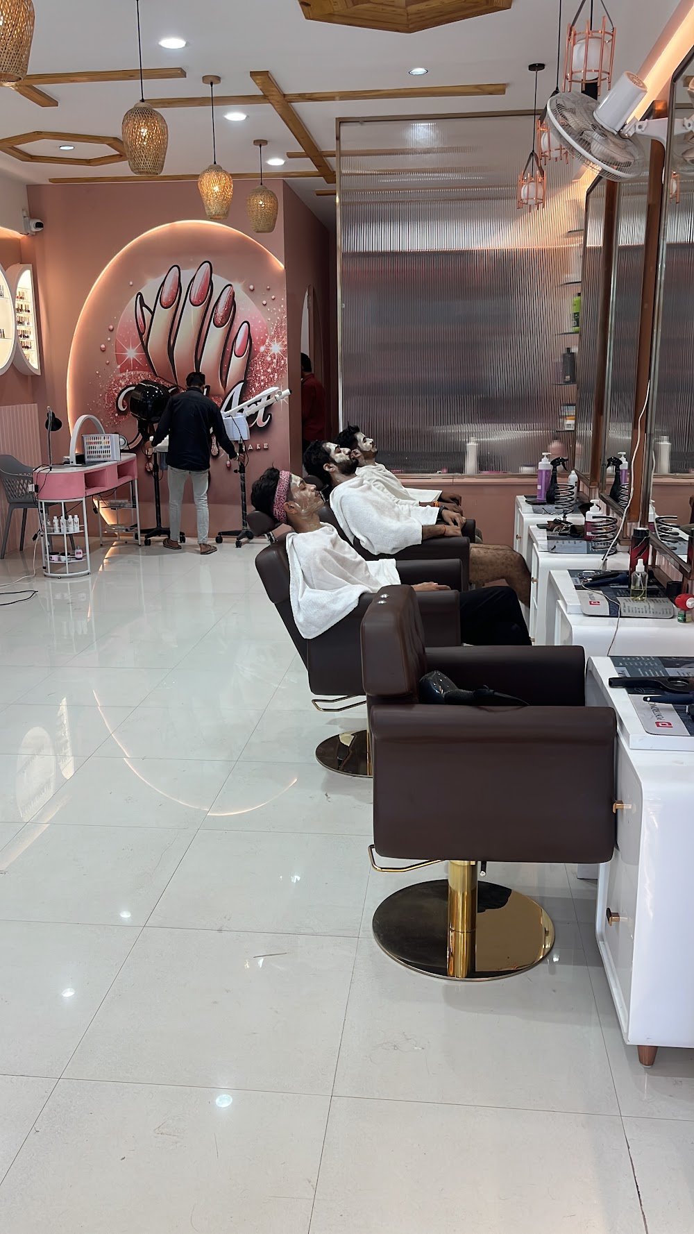 Loreal The Hairs Unisex Saloon || Best Professional Hair Salon In Ujjain || Best Hair & Beauty Salon || Best Unisex Salon