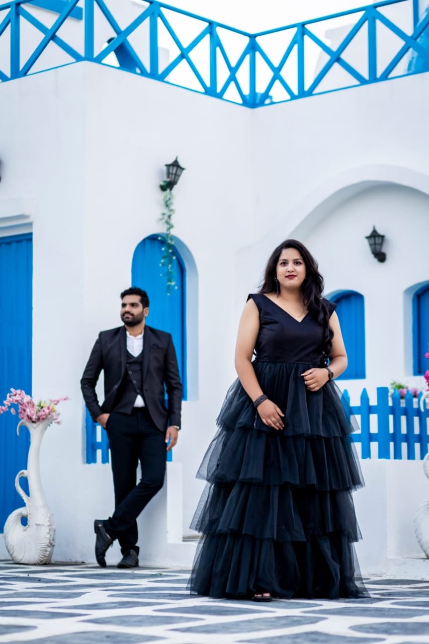 5 season beauty parlour and makeup studio