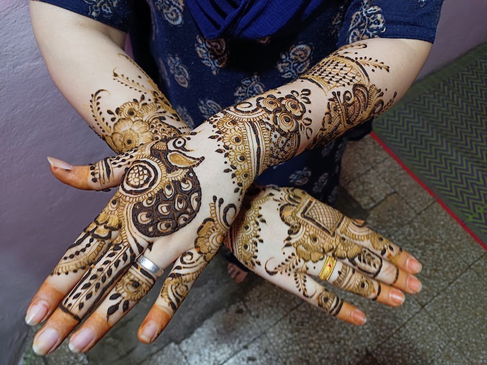 Chanchal Mehndi nail ujjain