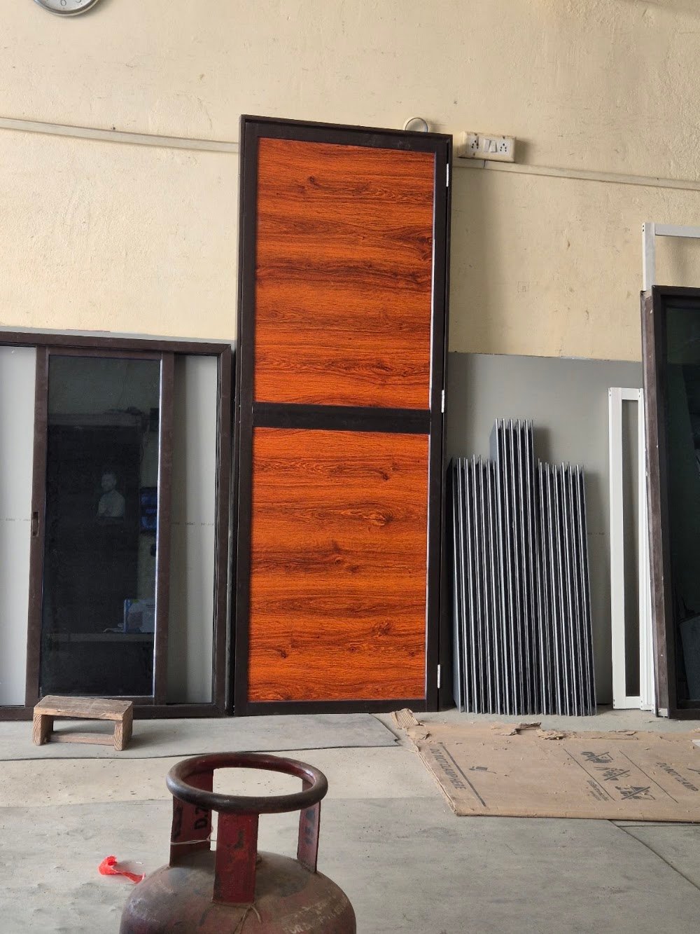 anurag aluminium and glass house