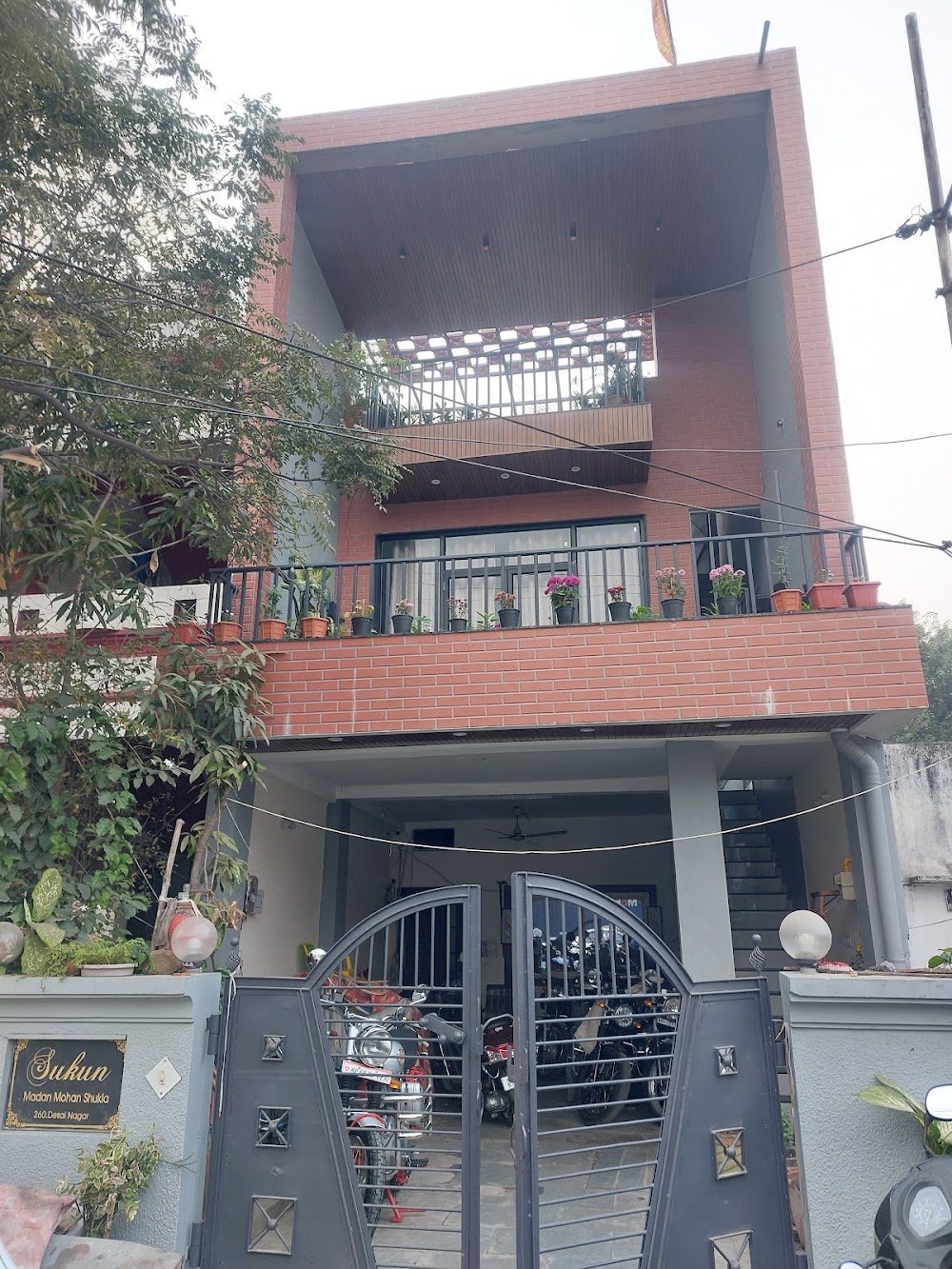 Shri Hanuman Hardware