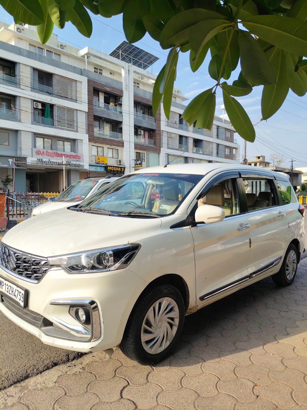 Vaishnav taxi services Ujjain