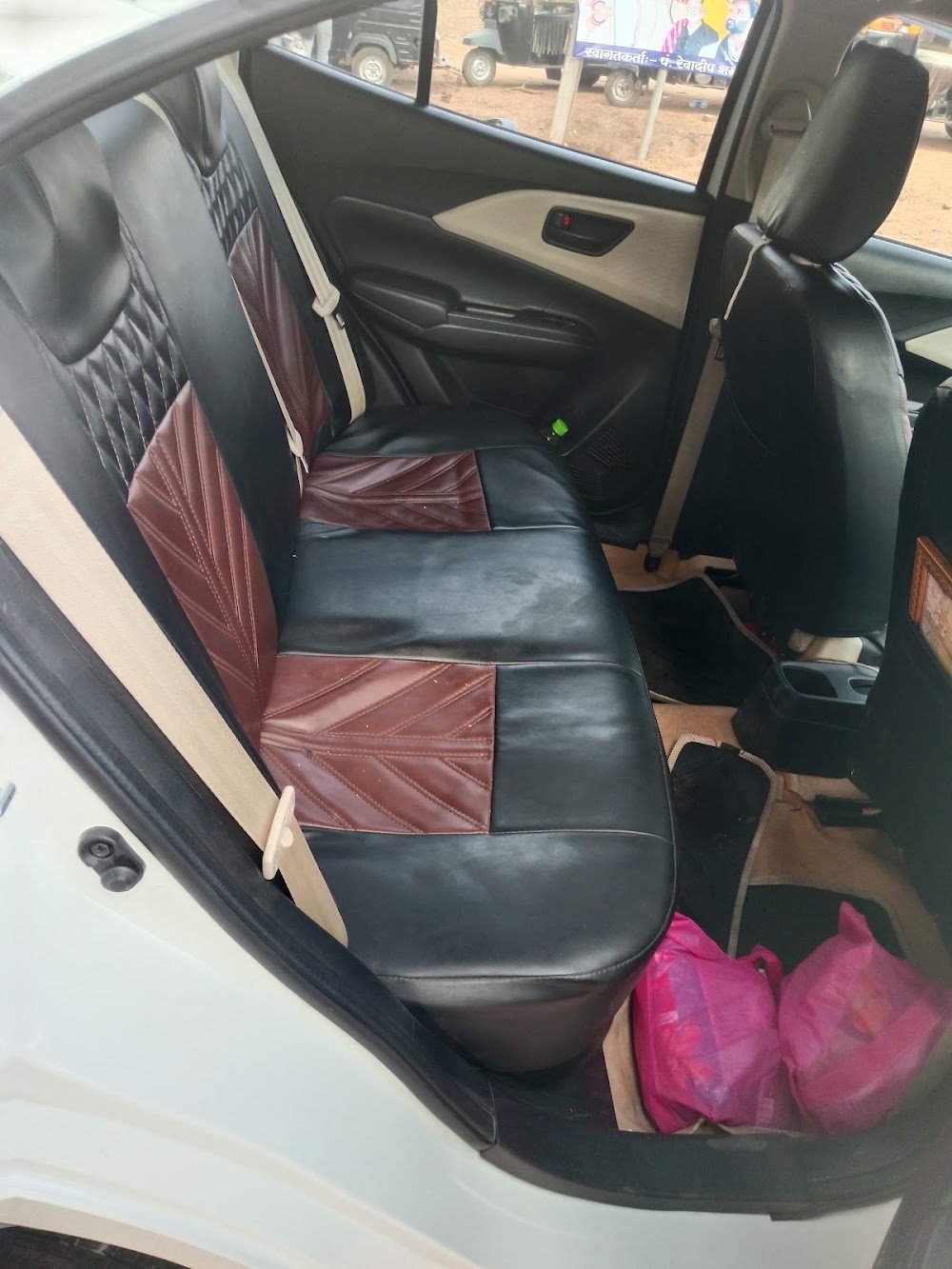 Jai Jinendra Taxi Ujjain