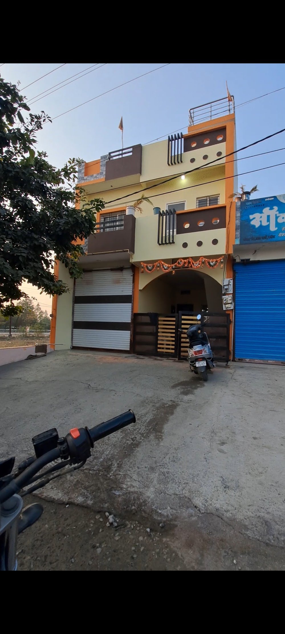 Kshipra washing center