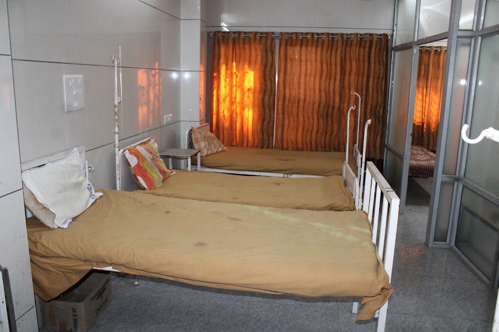 Arihant Medicare - Child Specialist / General Physician / Day care Centre in Ujjain