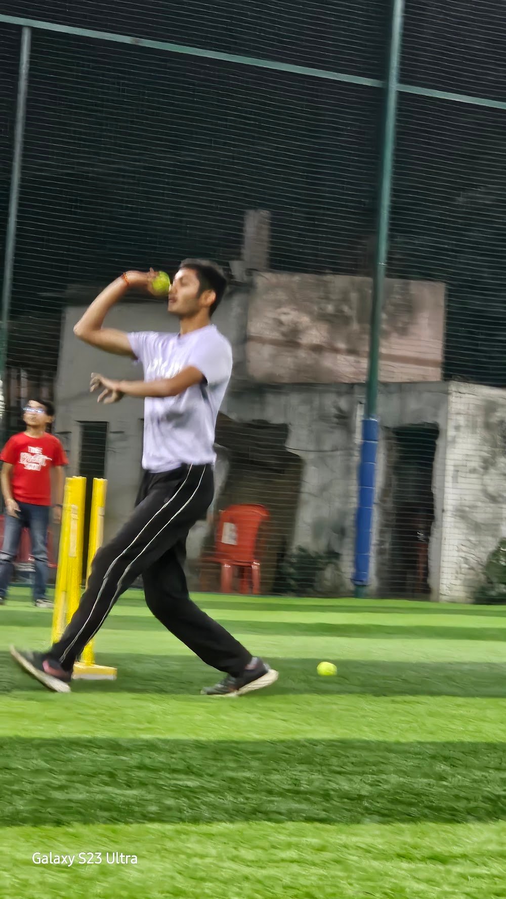 SECOND INNINGS Turf & FOOD PARK