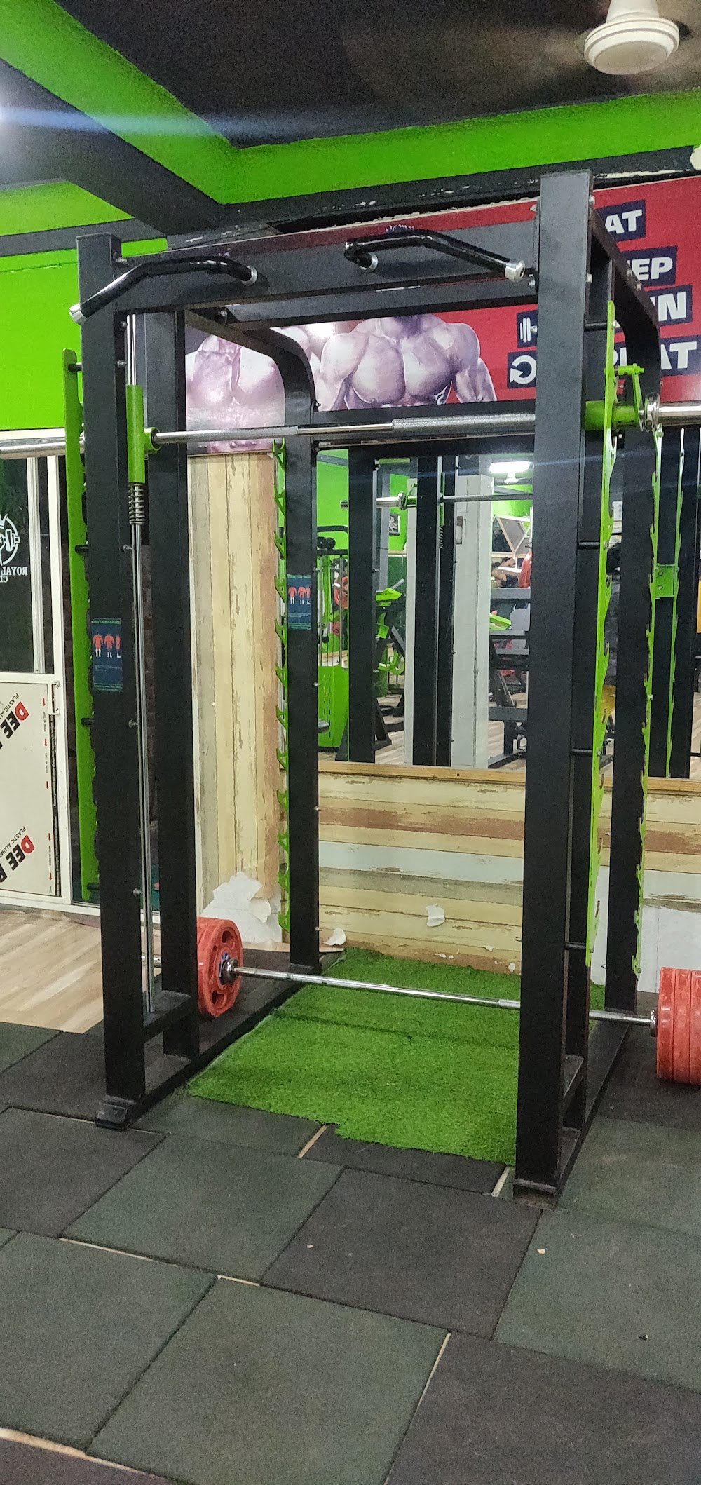 ROYAL FITNESS CLUB