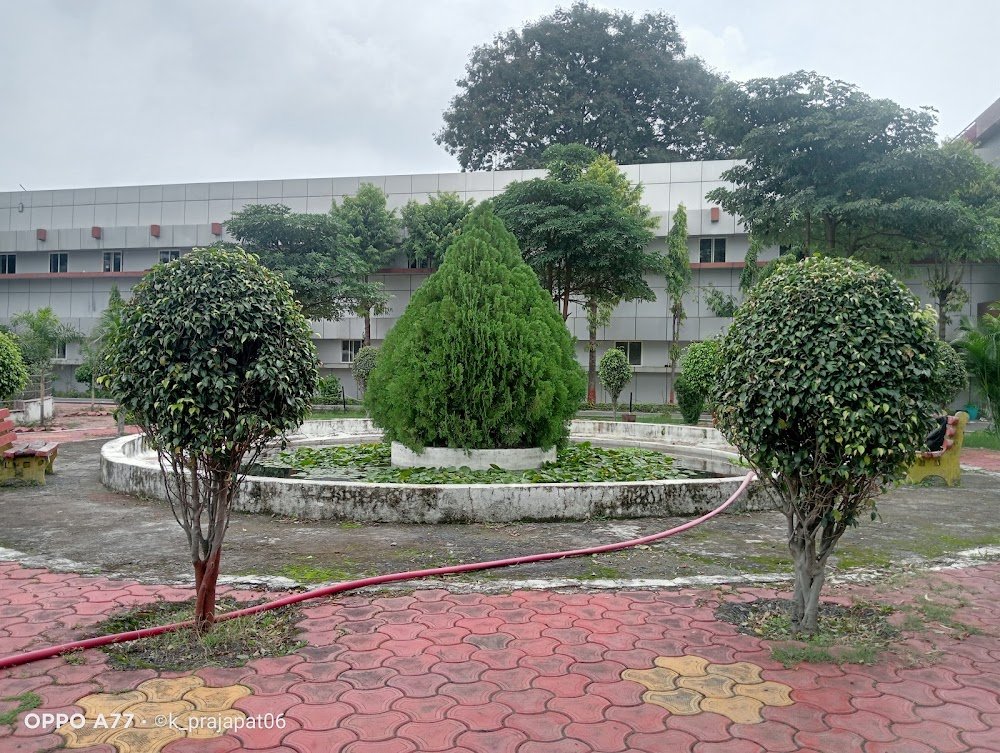 UEC College Garden