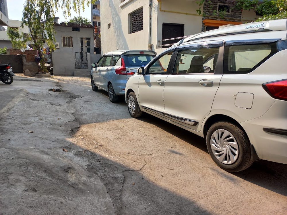 Cab Taxi Services Ujjain