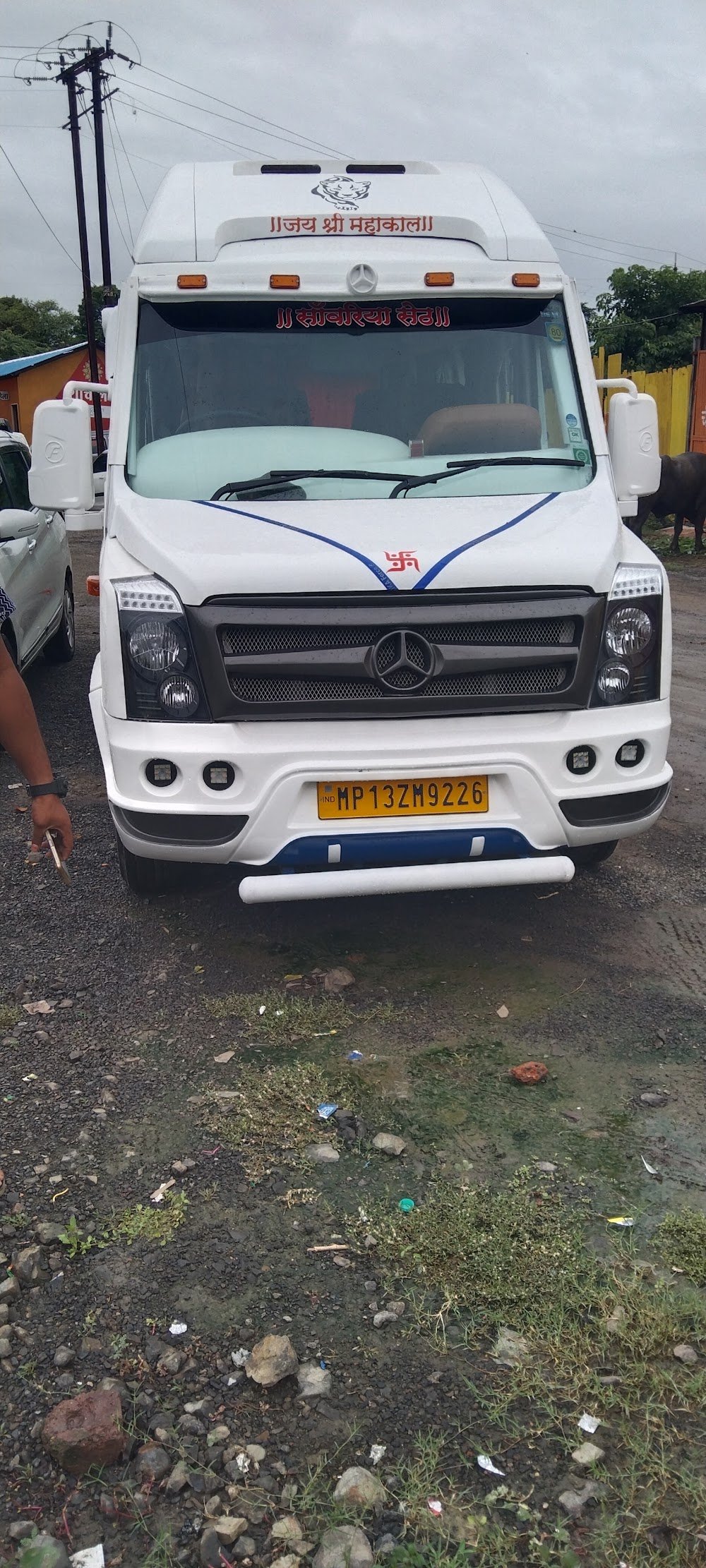 Solanki Travels | Car Rental | Cab Booking in Ujjain