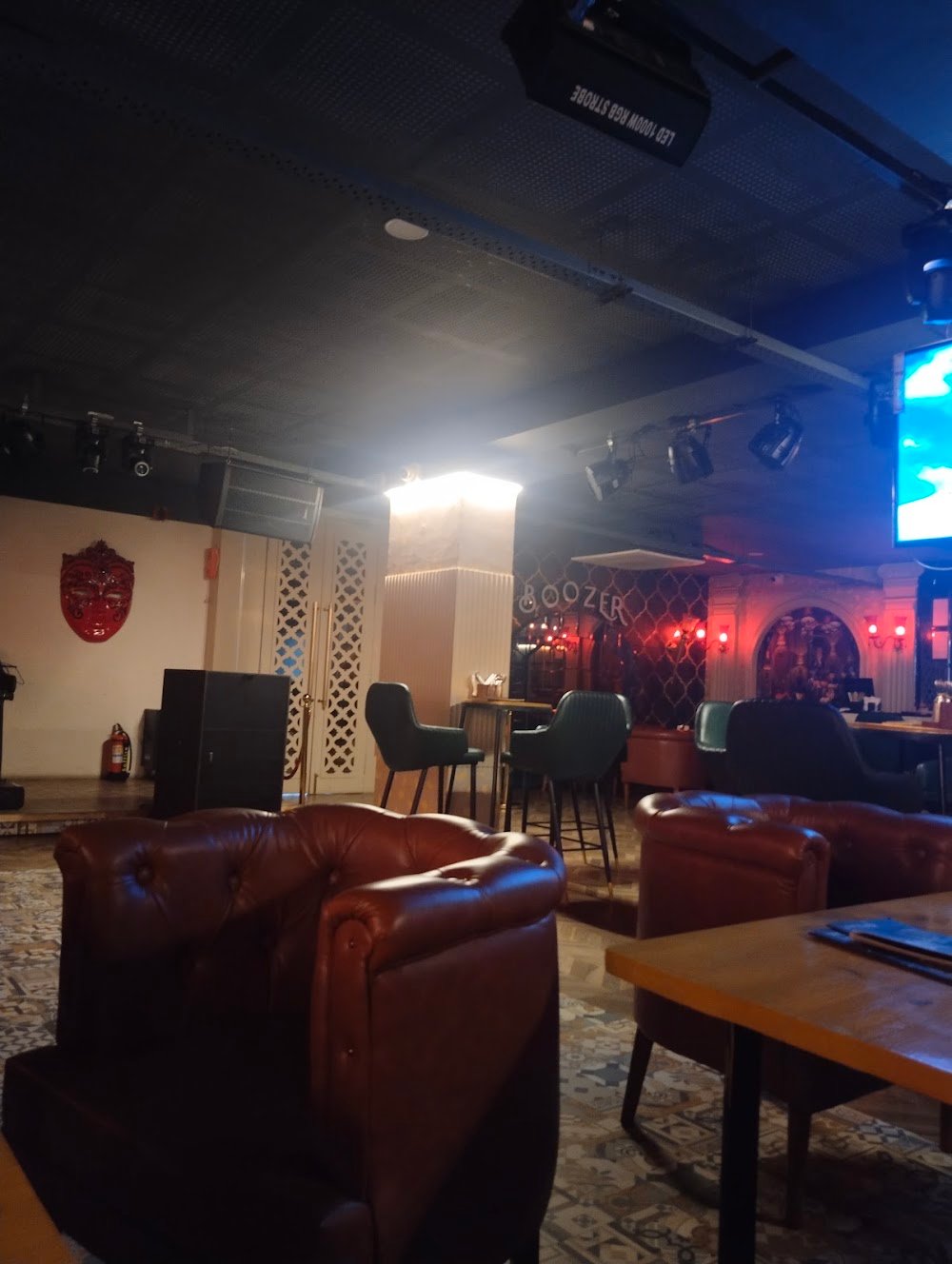 Boozer Lounge