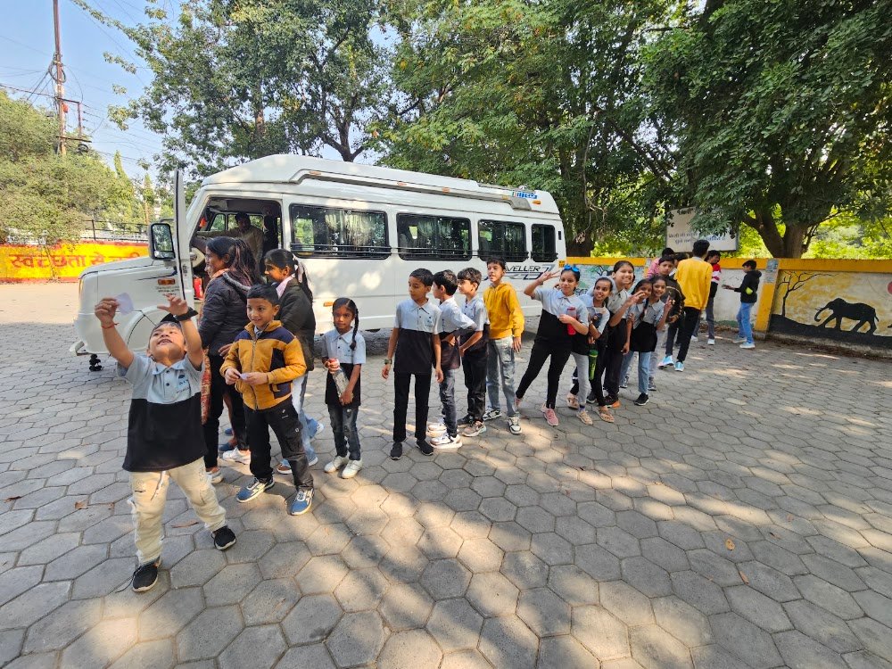 AIS Academy