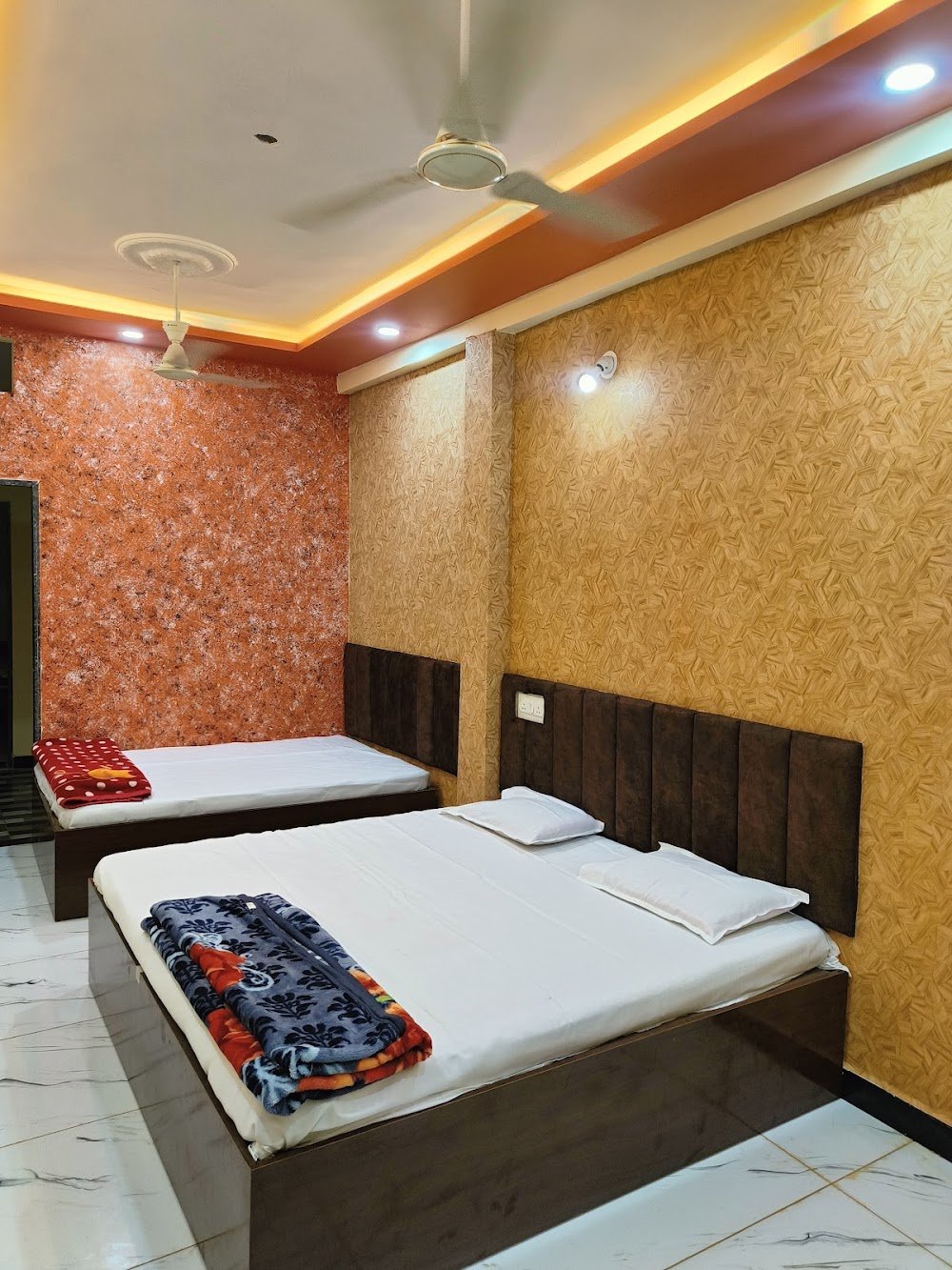 Kumkum guest house