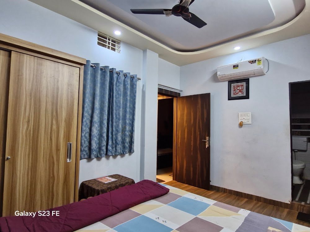 Kaustubh Home stay