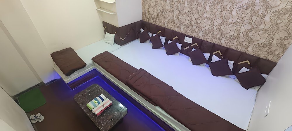 Hotel Prabhu Palace