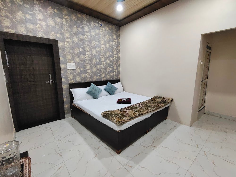Shiv Kripa Guest House