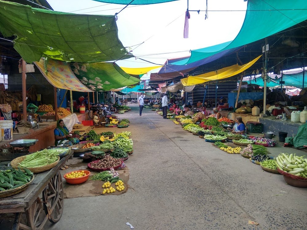 Vegetable Fruit Flower Market