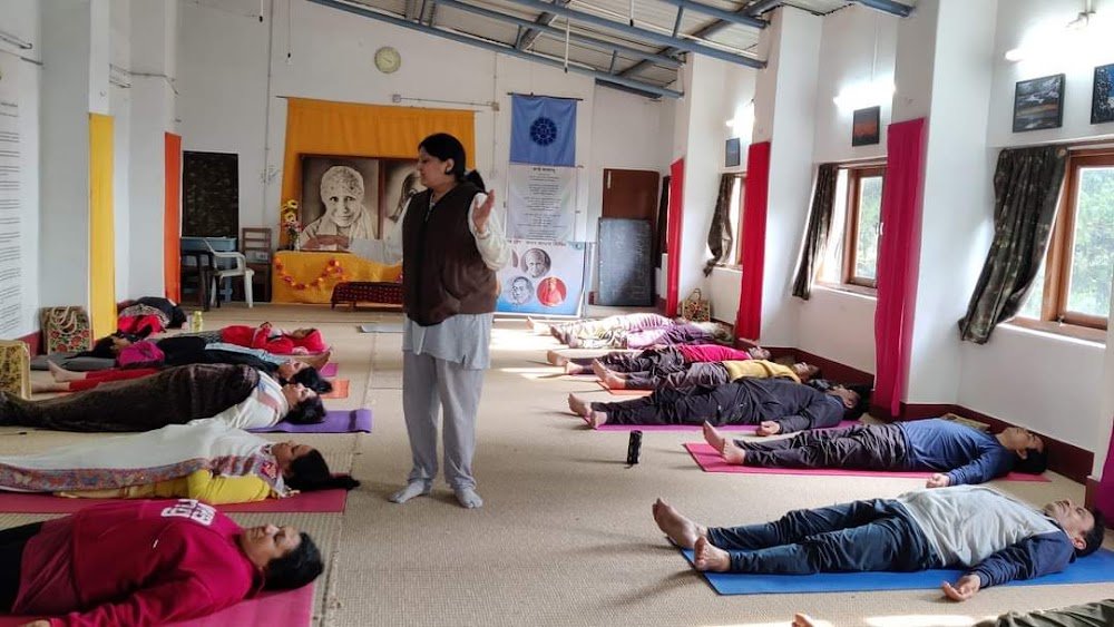 Dr. Sakha Pahwa | Aparimit Energy Healing In Ujjain | Reiki Healing Training Course In Ujjain