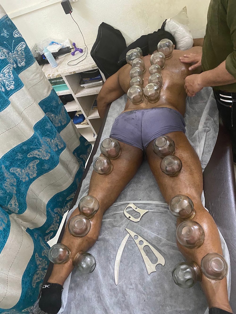 Granth Health Care Center | Physiotherapy | chiropractic treatment /cupping therapy/Panchkarma