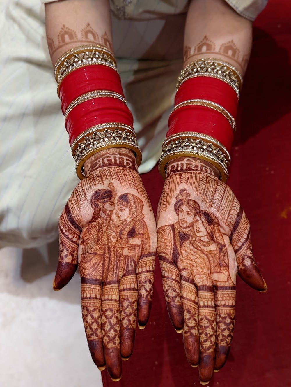 Ayushi mehandi art