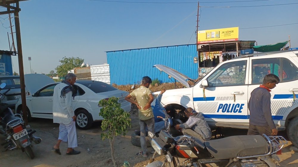 Bilal And Banti Auto work shop