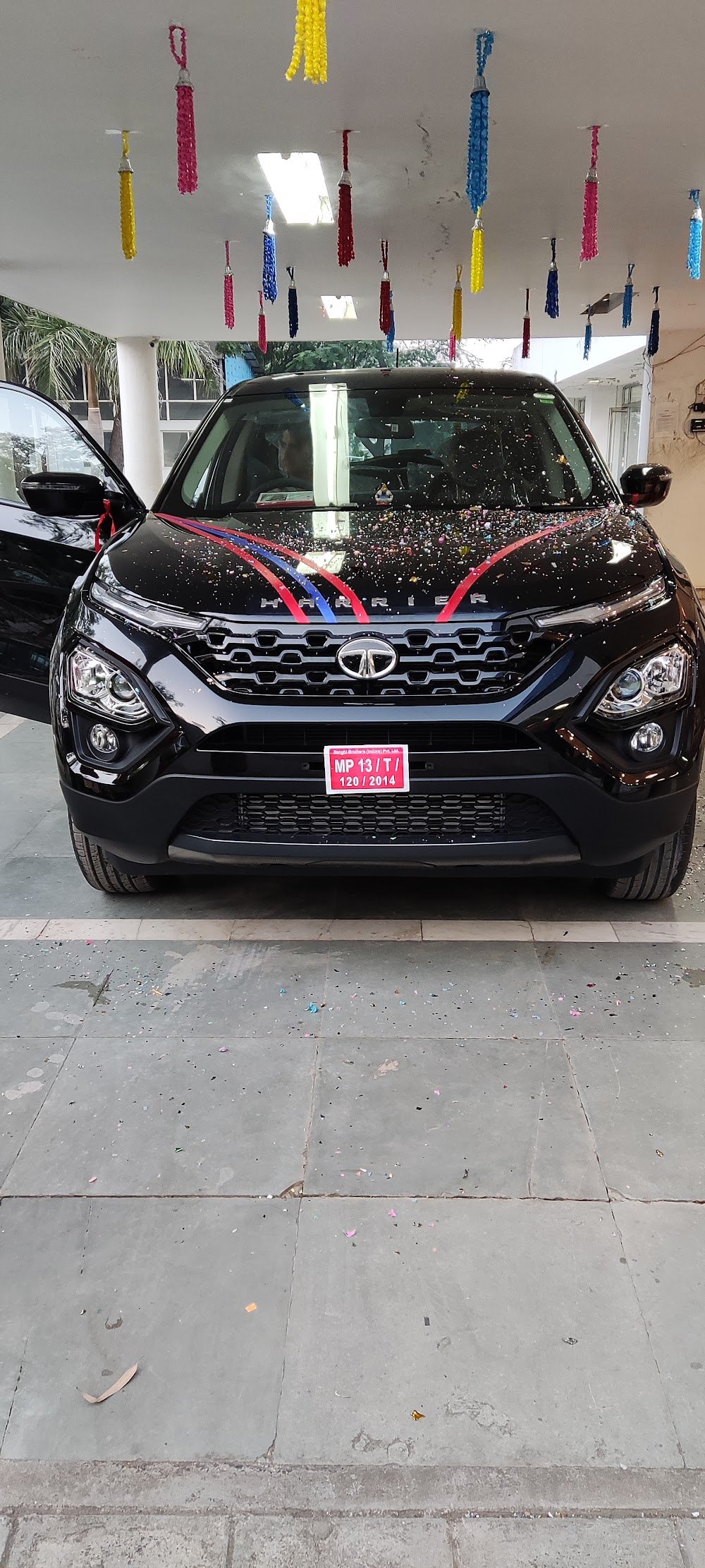 TATA.CARS Showroom - Sanghi Brothers, Chak Kamed