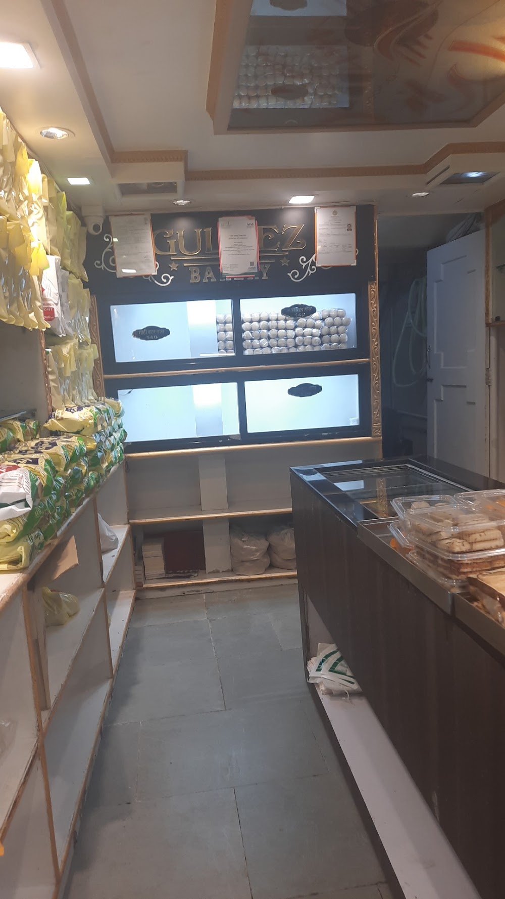 Gulrez Bakery