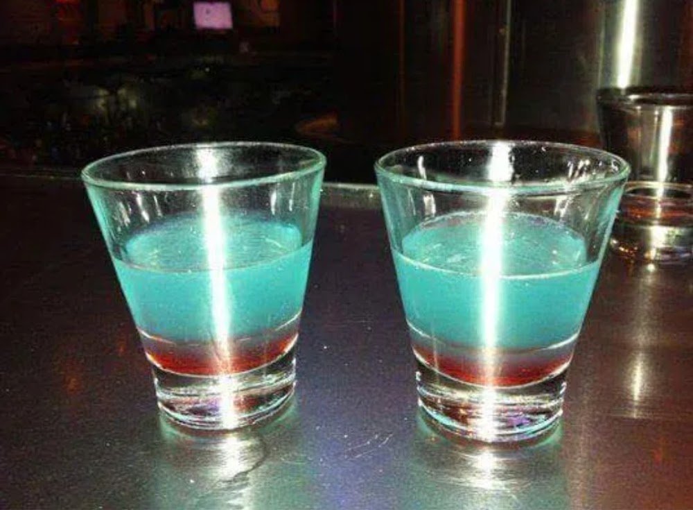 V Club & Lounge