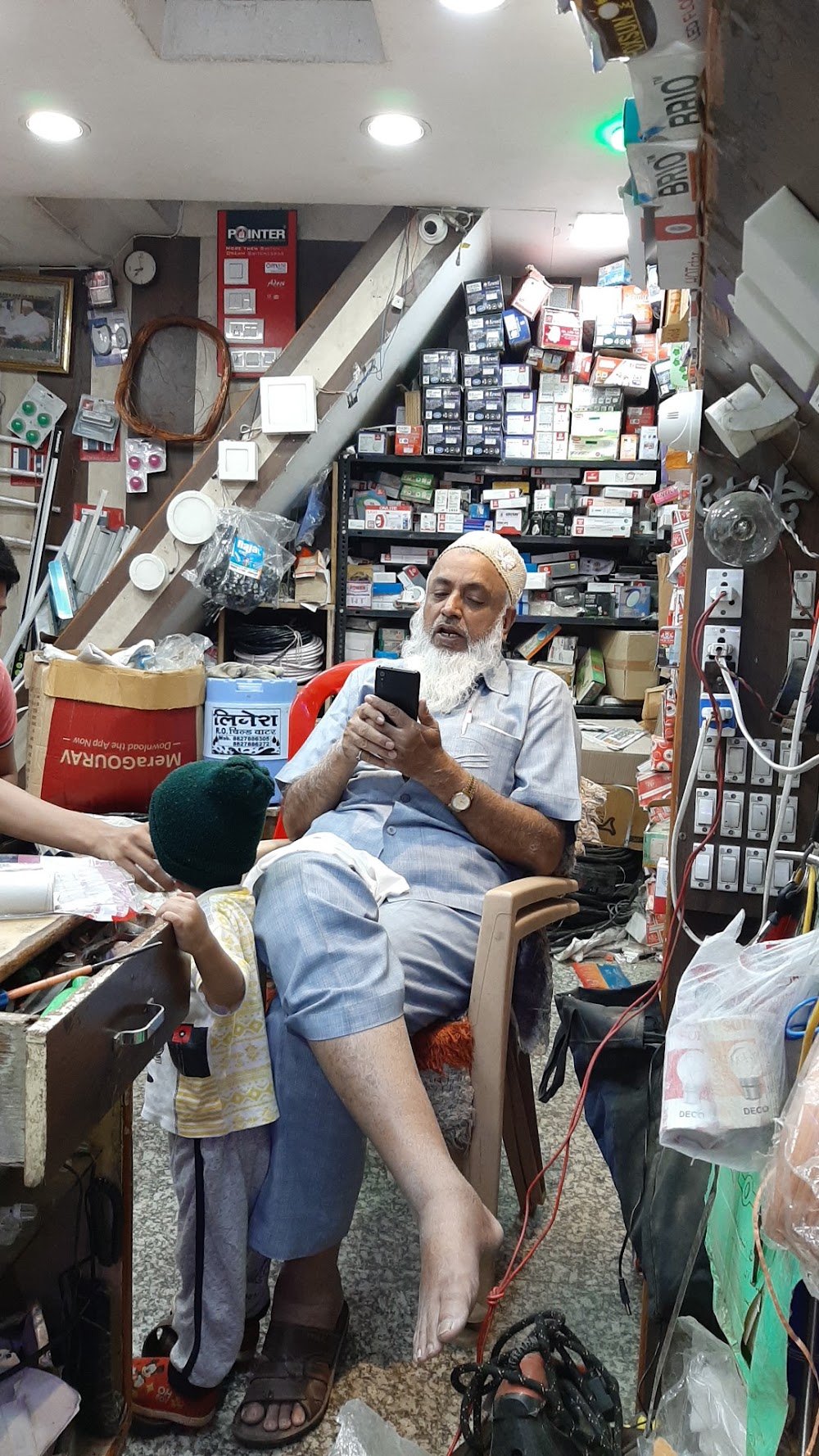 H.b.Electricals
