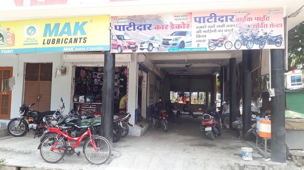 Patidar bike point