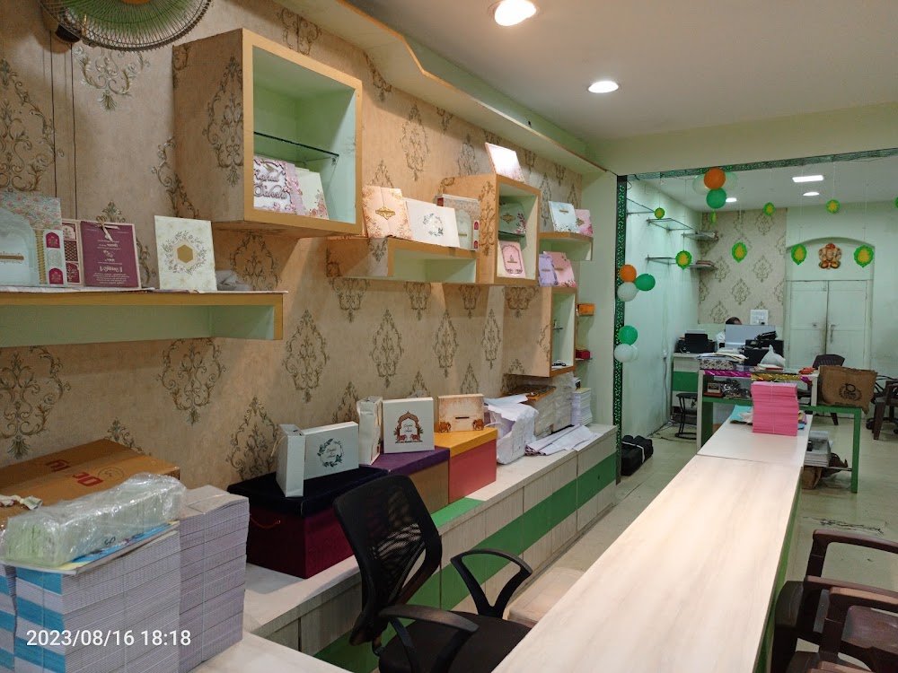 AYUSHMAN CARDS N GRAPHICS