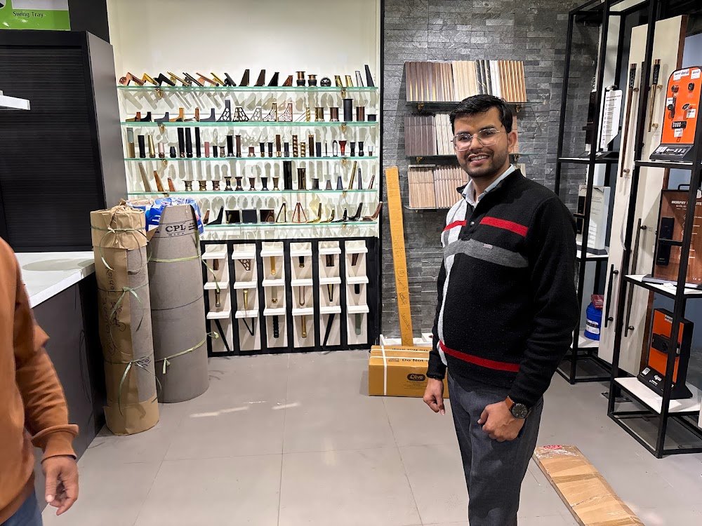 Shibaam Traders || Best Hardware And Plywood Shop In Ujjain