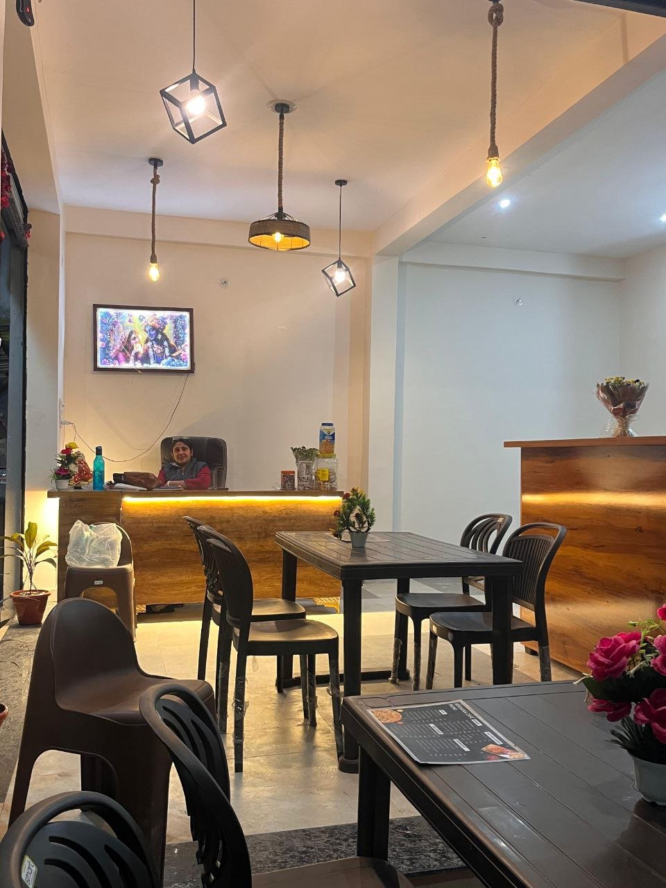 avantika cafe
