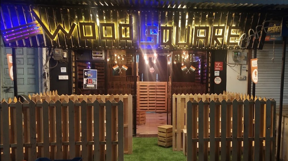 Wood square cafe