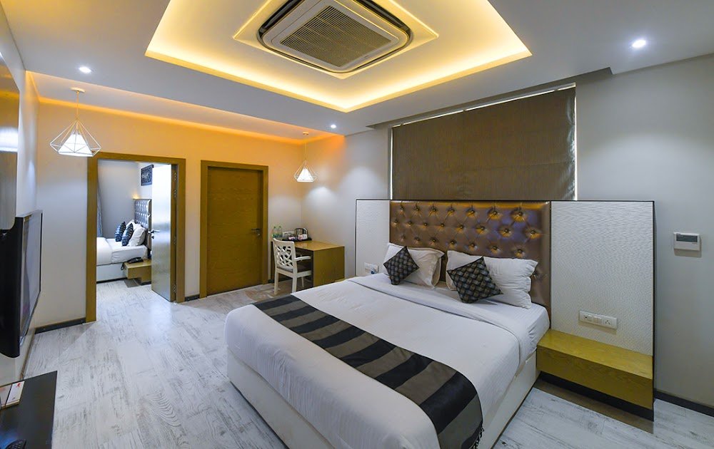 HOTEL IMPERIAL GRAND