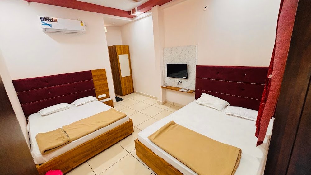 Hotel koti tirth
