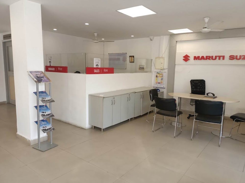 Maruti Suzuki Commercial (Yug Cars, Ujjain, Agar Road)