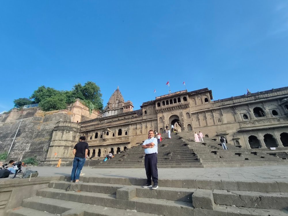 Soni Tour & Travels Service's