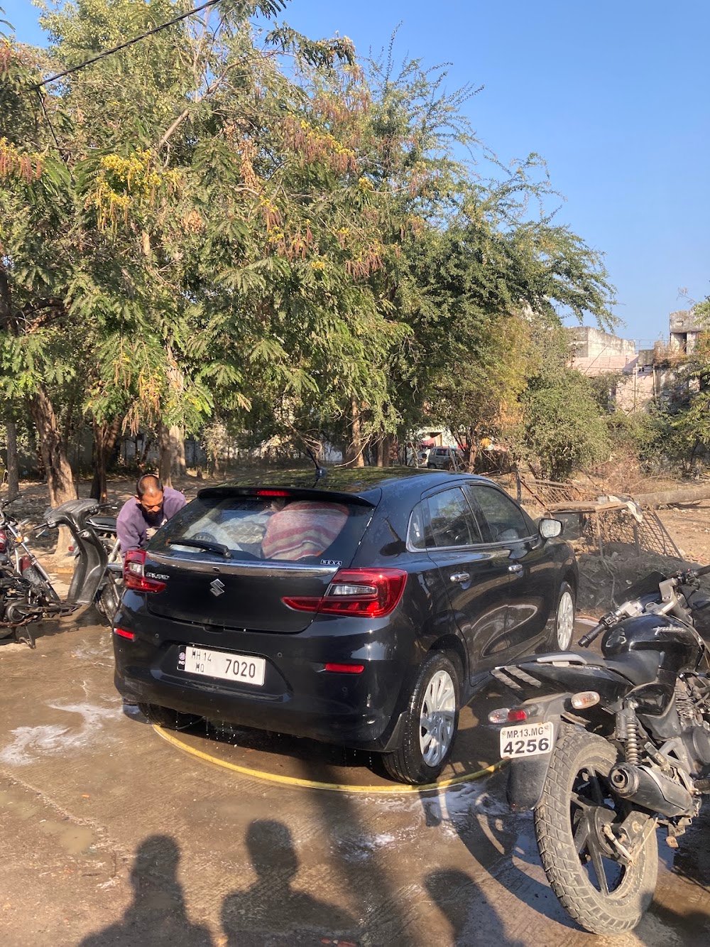 Jitu Car Washing Center