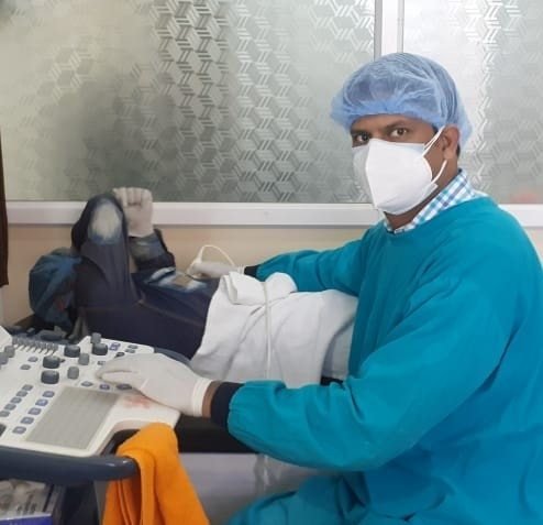 Dr Suresh Bendwal - Cardiologist in Ujjain/Echocardiography/Chest Physician/Pathology in Ujjain